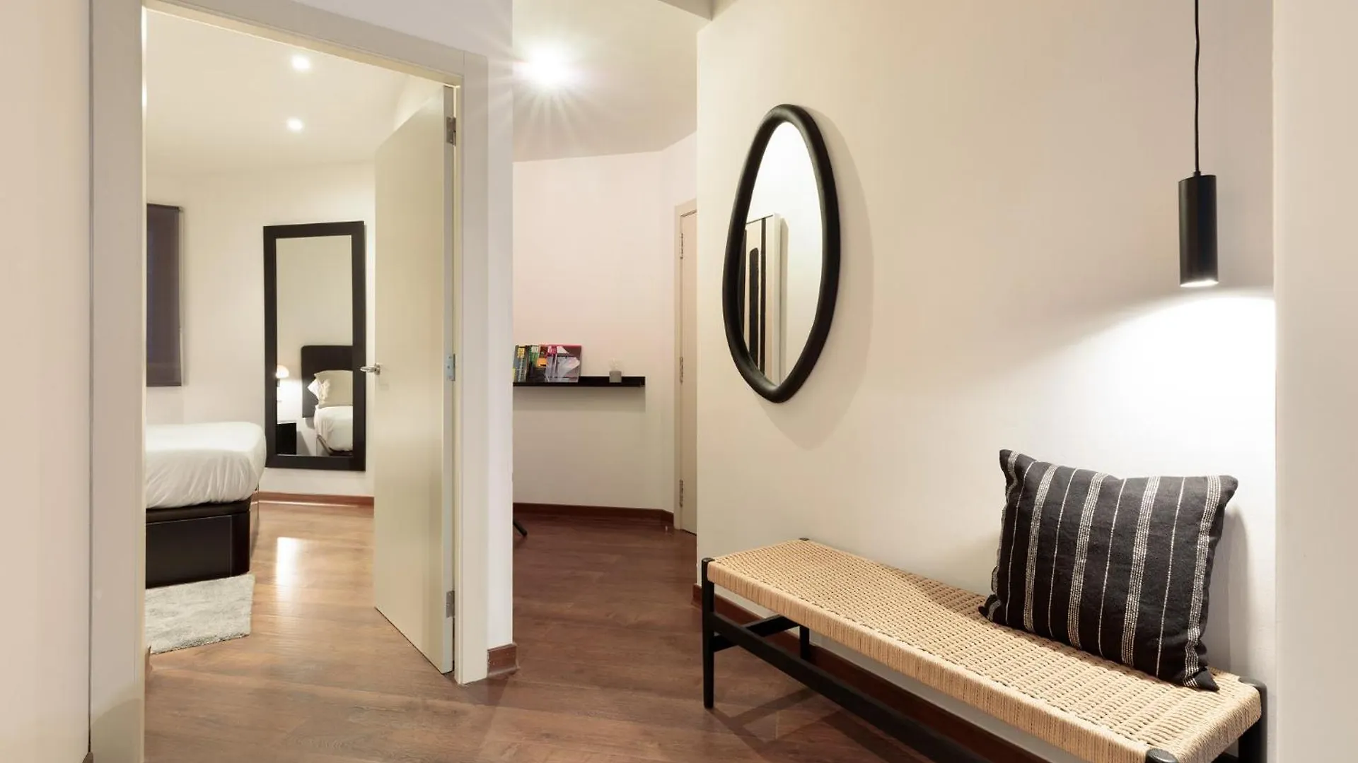 Enjoy Apartments Urban Retreat Valencia 4 Barcelona