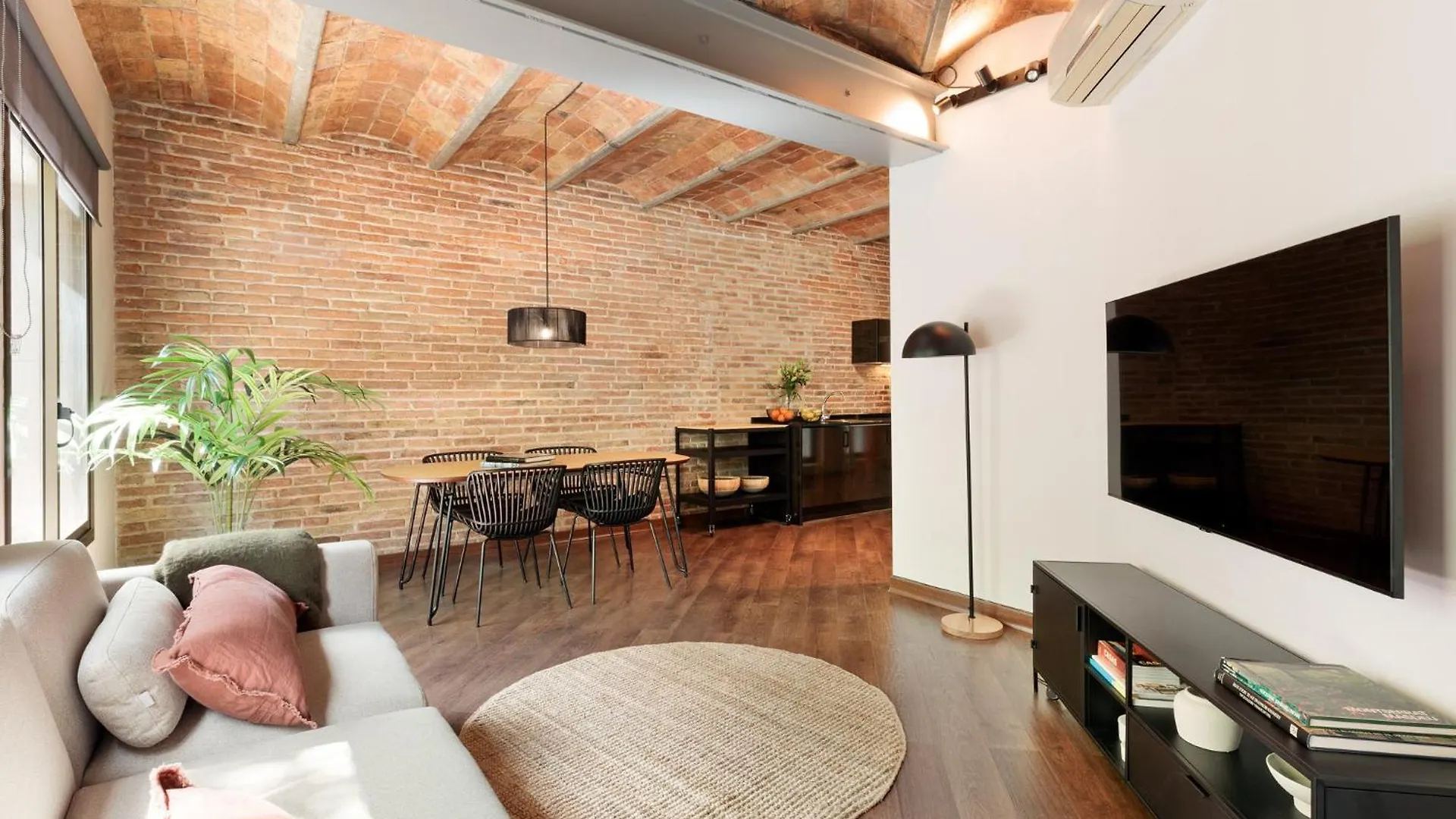 Enjoy Apartments Urban Retreat Valencia 4 Barcelona 0*,