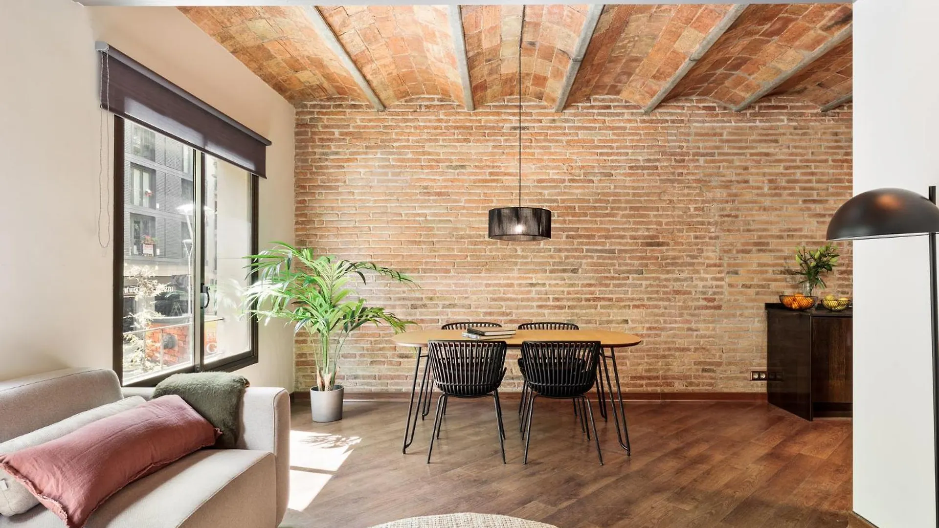 Enjoy Apartments Urban Retreat Valencia 4 Barcelona 0*,
